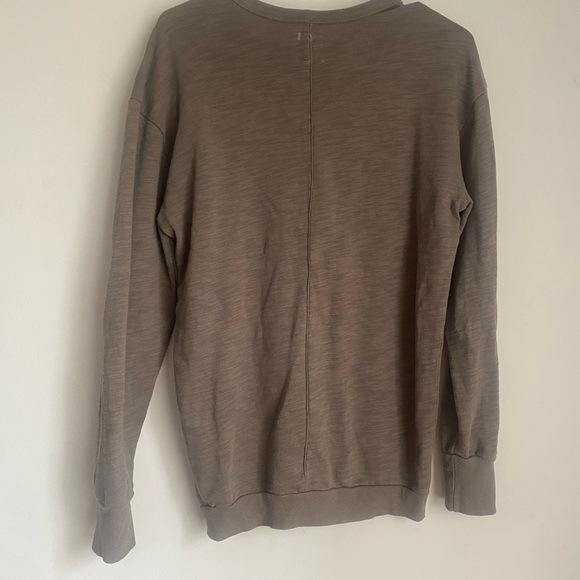 Zara medium long sleeve shirt - Picture 2 of 3